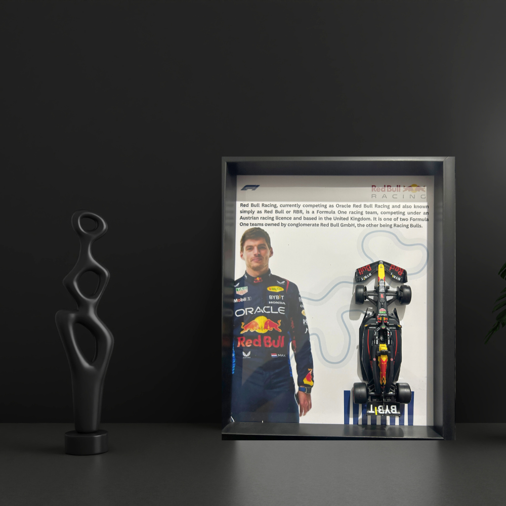 Max Verstappen with Bburagos F1 Red Bull Racing Oracle Diecast Car Frame 1:43  – 3D Wall Art