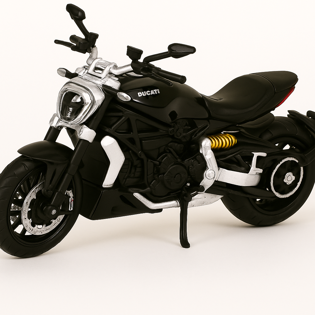 Bburago Ducati XDiavel S 1:18 Scale Diecast Bike Model – Premium Cruiser Collectible | Metal Motorcycle Replica for Display, Gifting & Collectors (Black/Silver)
